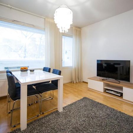רובניימי Aurora Riverside Apartment מראה חיצוני תמונה