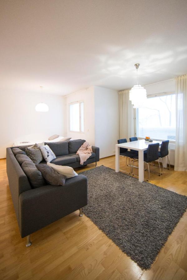 רובניימי Aurora Riverside Apartment מראה חיצוני תמונה